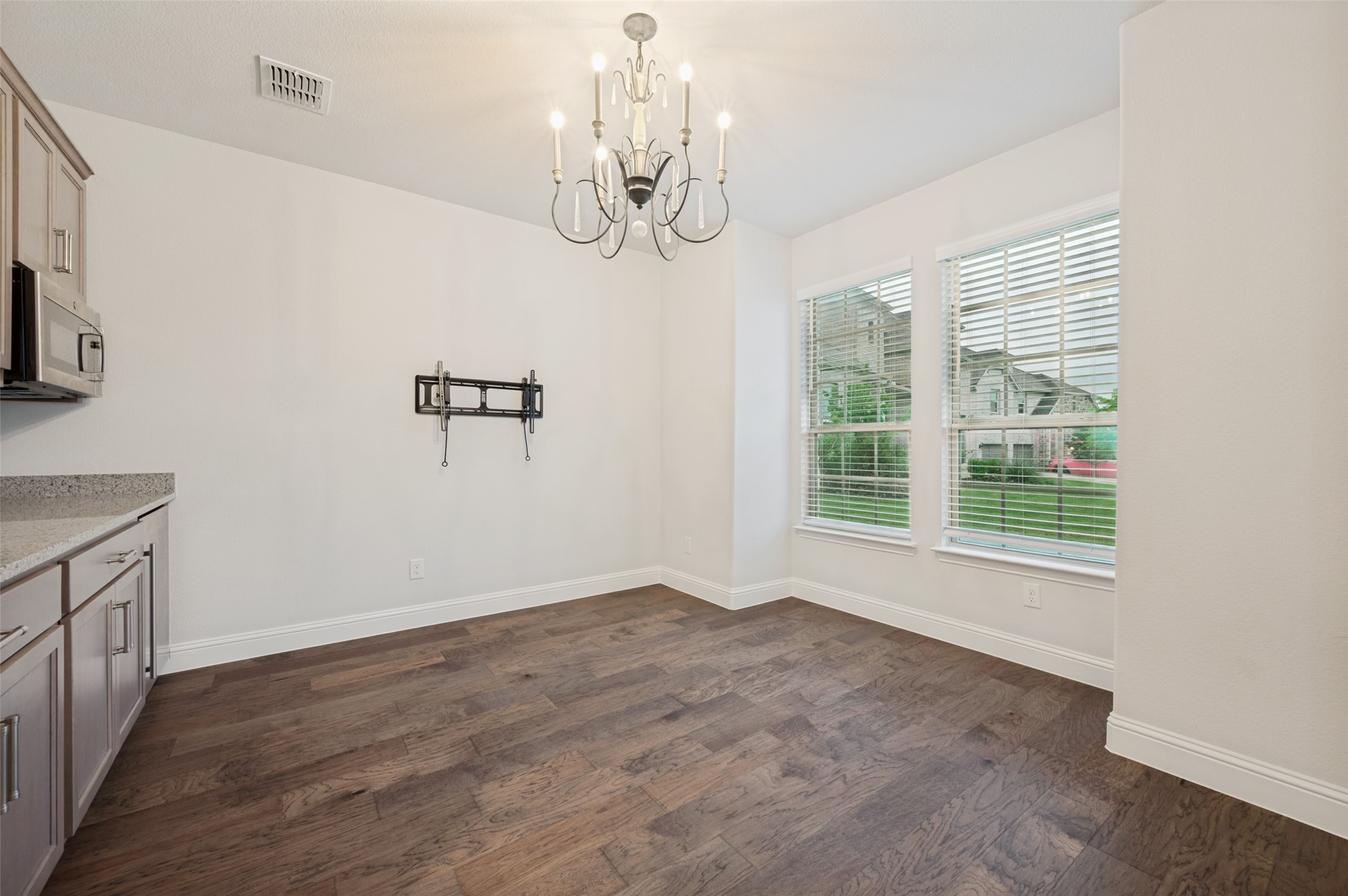 2101 Deer Run Gunter TX 75058