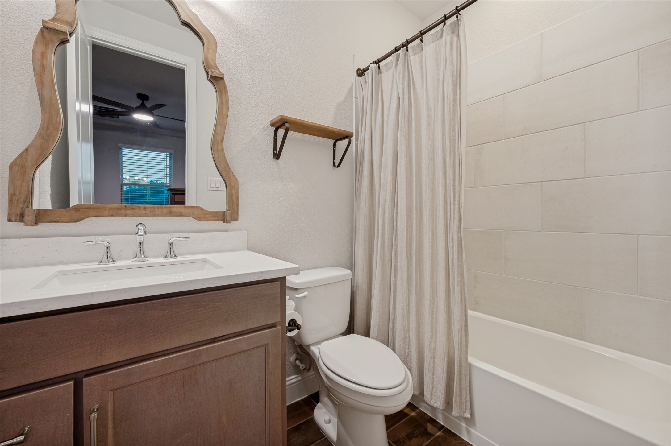 2101 Deer Run Gunter TX 75058