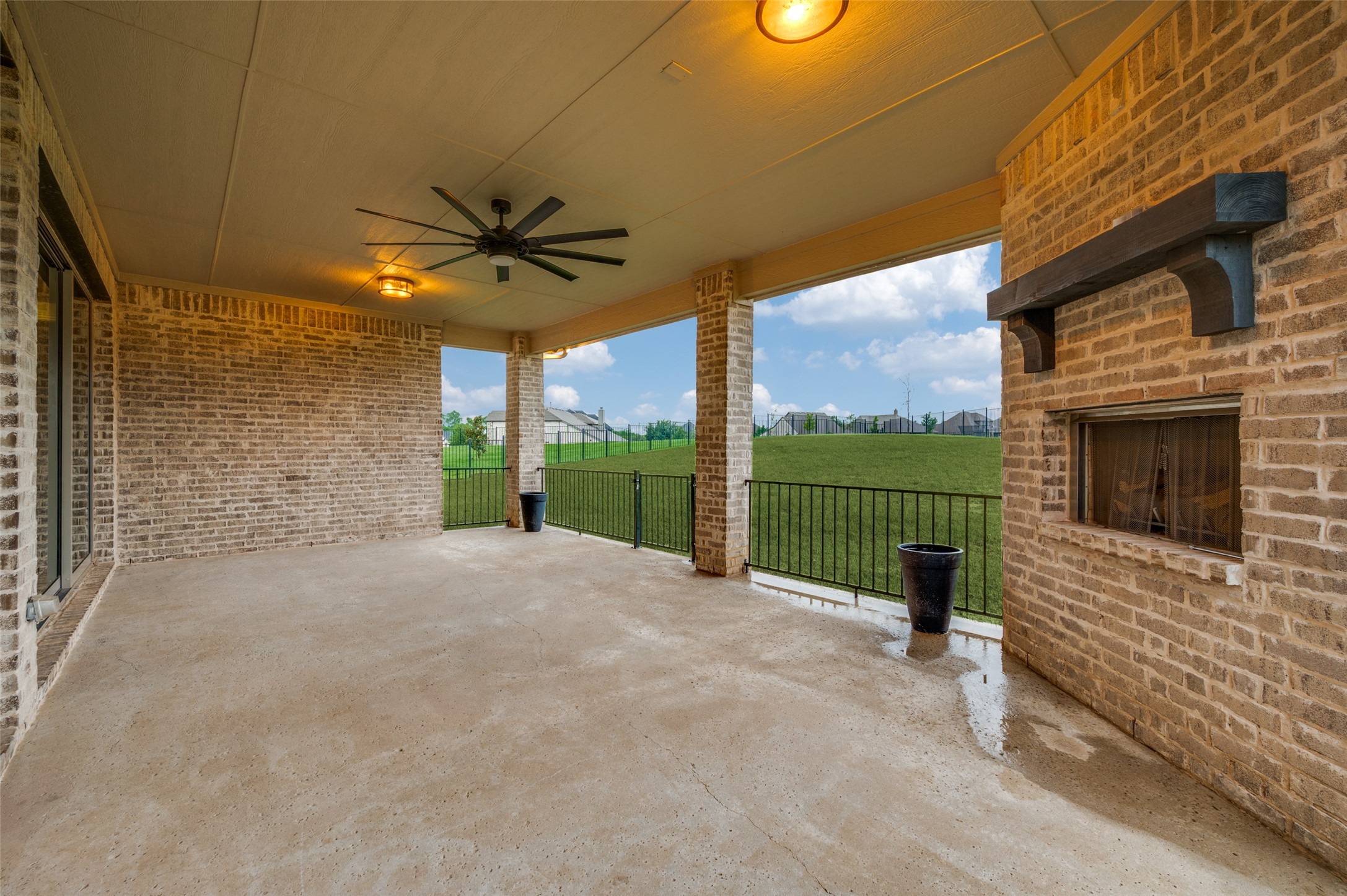 2101 Deer Run Gunter TX 75058