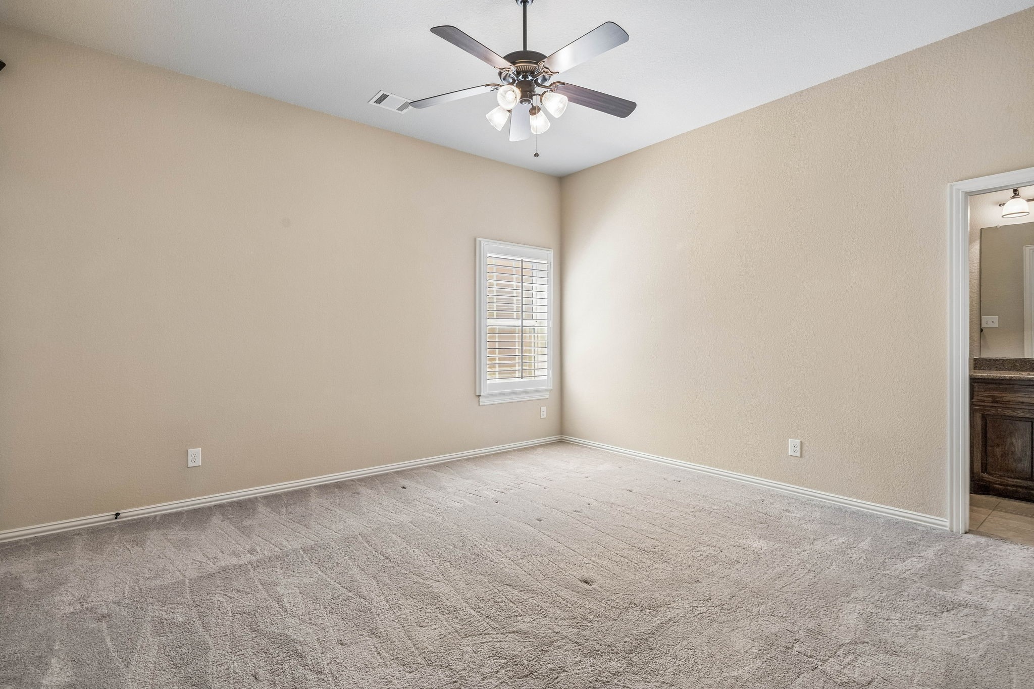 11338 Goddard Court Dallas TX 75218