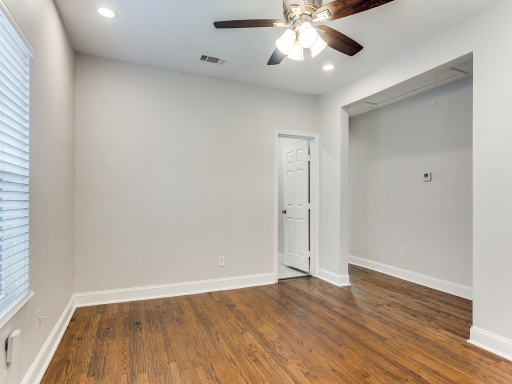 1500 E Morphy Street Fort Worth TX 76104