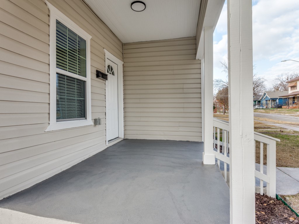 1500 E Morphy Street Fort Worth TX 76104