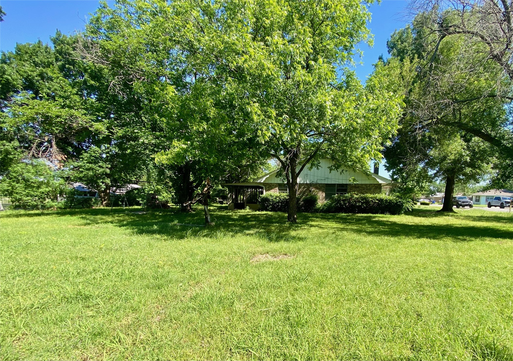 800 Carver Street Whitesboro TX 76273