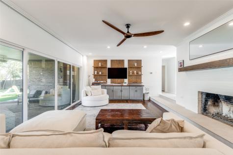 6709 Cliffbrook Drive Dallas TX 75254
