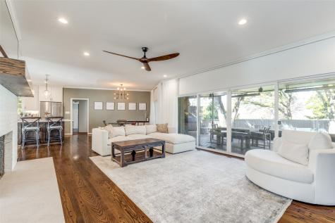 6709 Cliffbrook Drive Dallas TX 75254