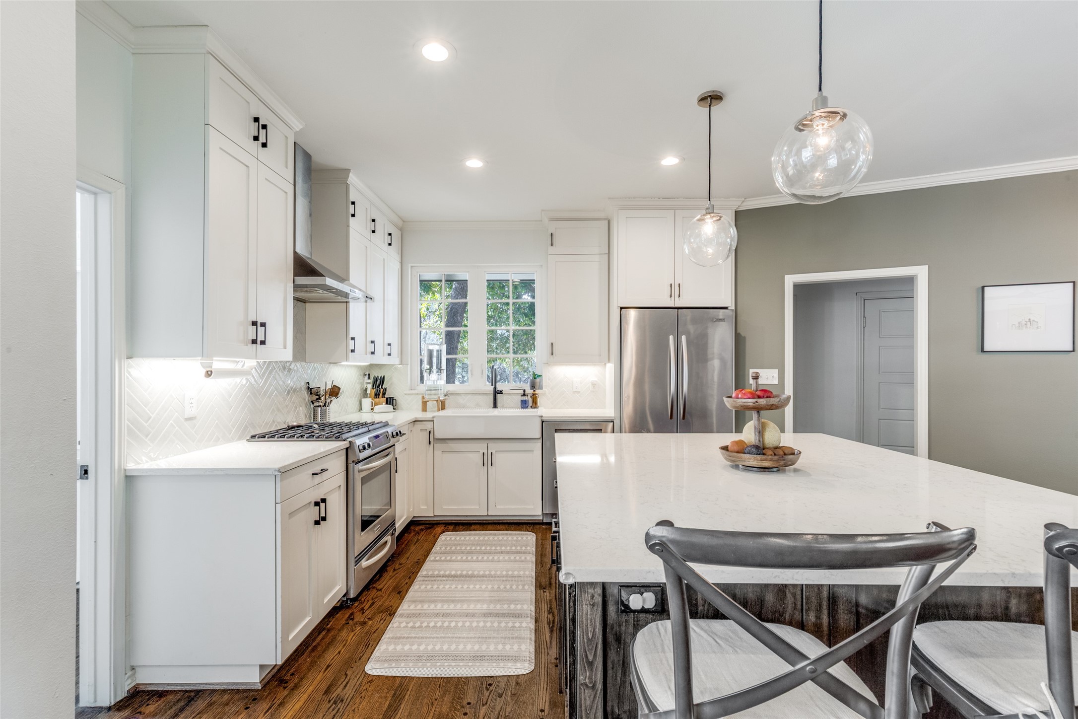 6709 Cliffbrook Drive Dallas TX 75254