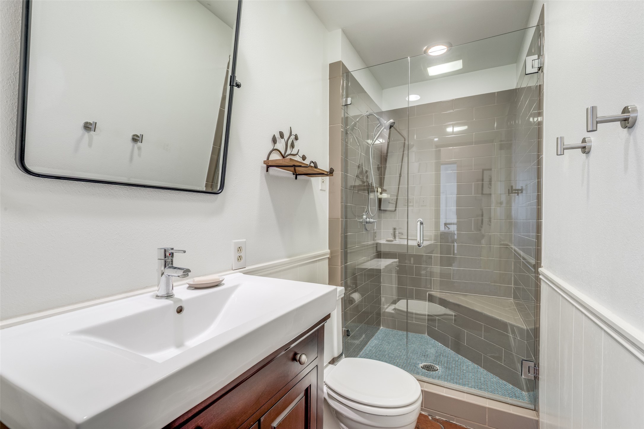 6709 Cliffbrook Drive Dallas TX 75254