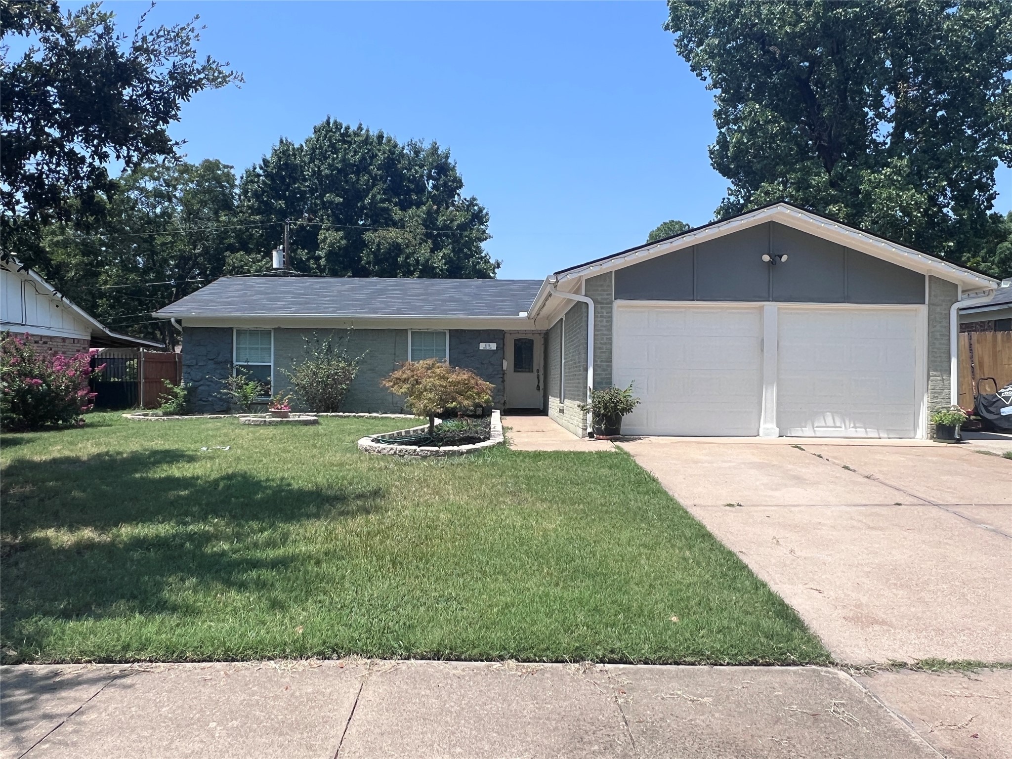1716 Barron Lane Fort Worth TX 76112