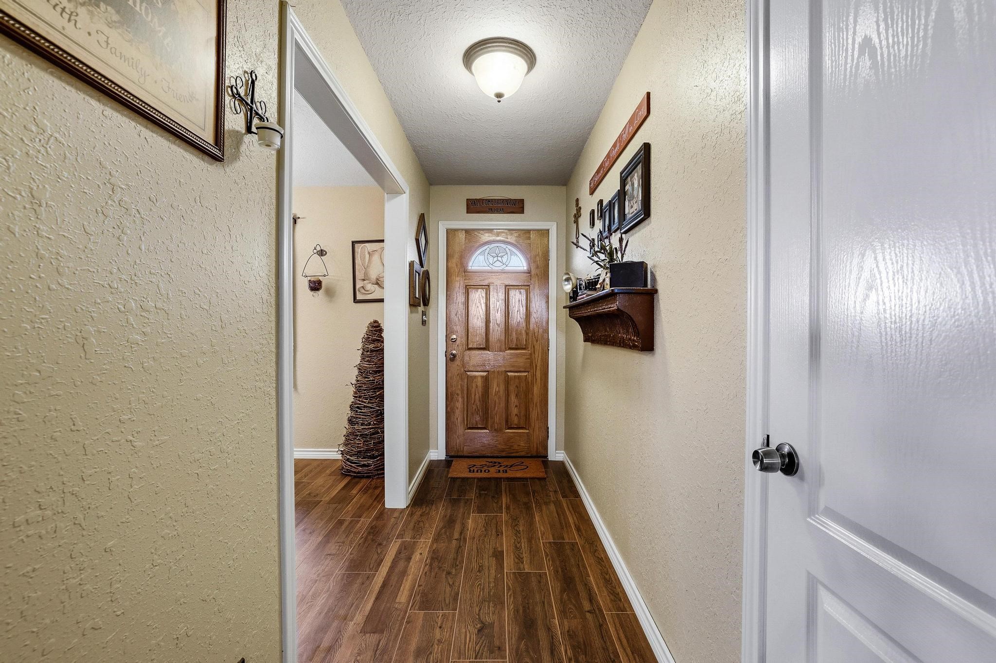 420 County Road 4825 Leonard TX 75452
