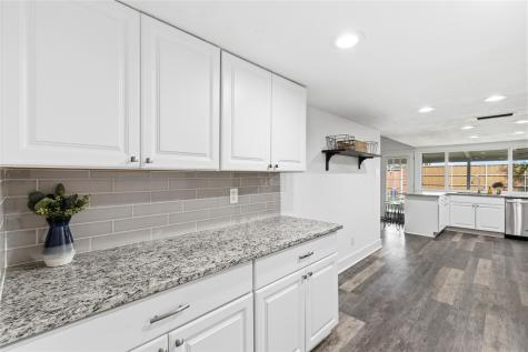 2814 Lindbergh Drive Dallas TX 75228