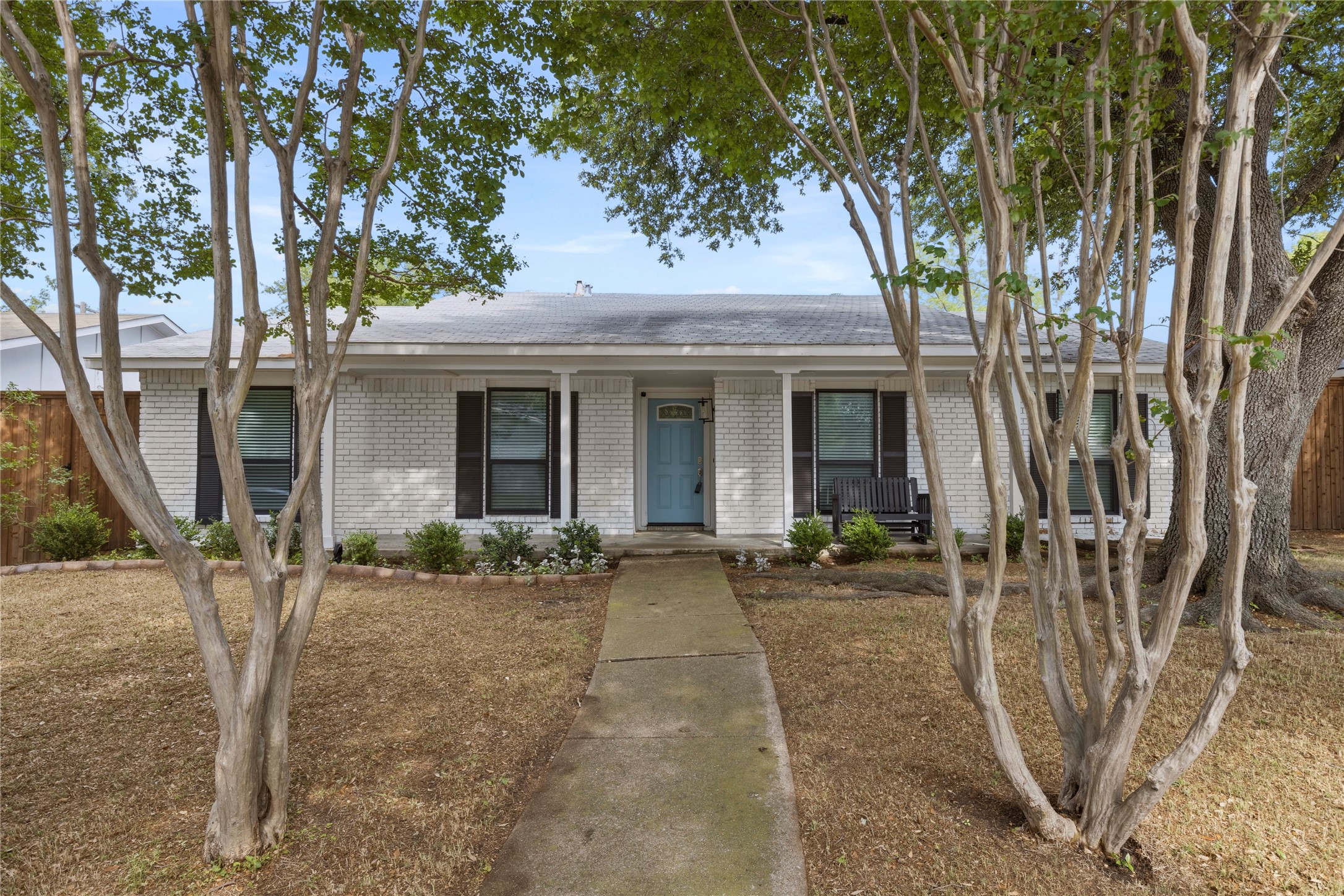 2814 Lindbergh Drive Dallas TX 75228