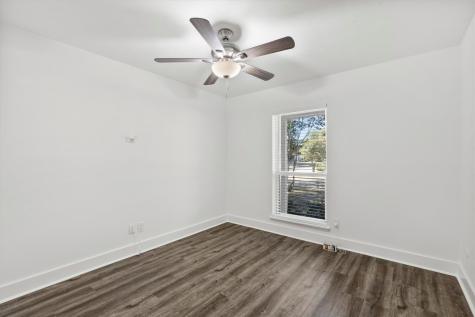 2814 Lindbergh Drive Dallas TX 75228