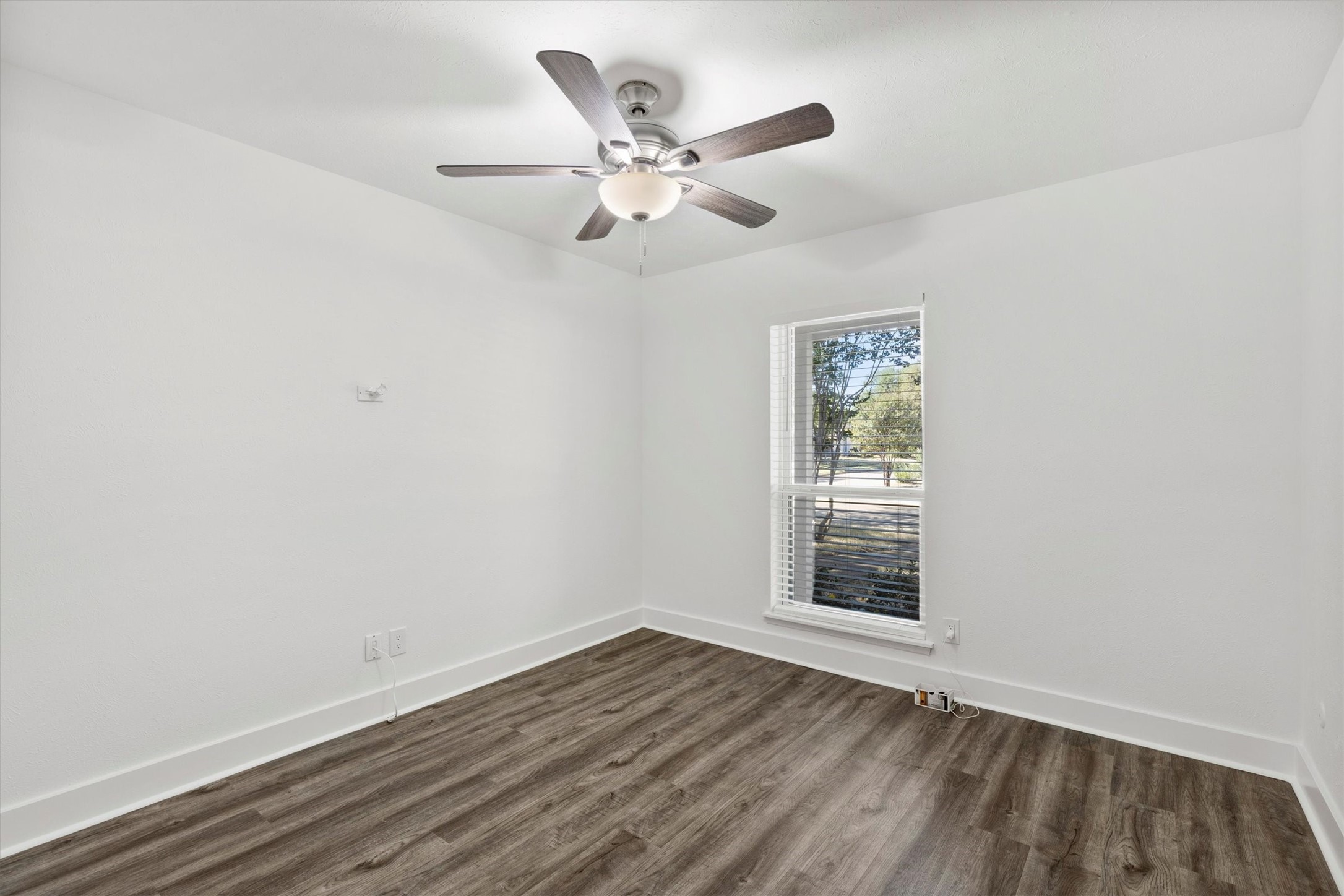 2814 Lindbergh Drive Dallas TX 75228