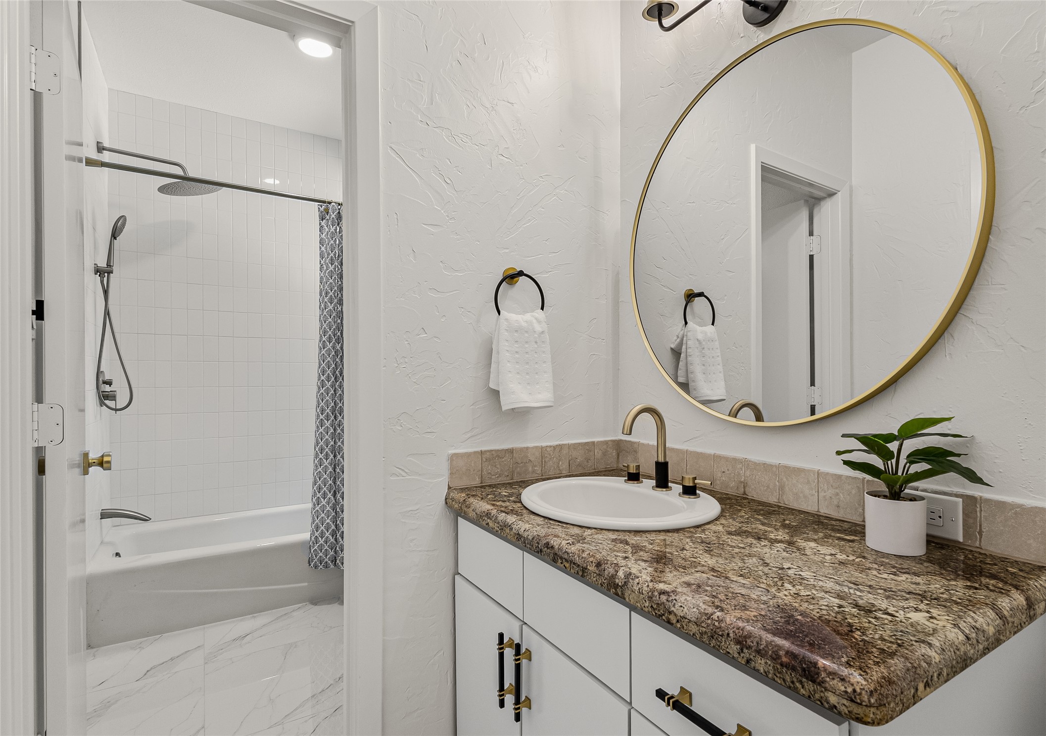 125 Shepherds Glen Road Heath TX 75032