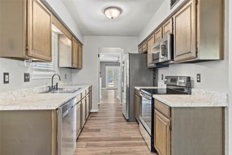 824 Meadowdale Drive Royse City TX 75189