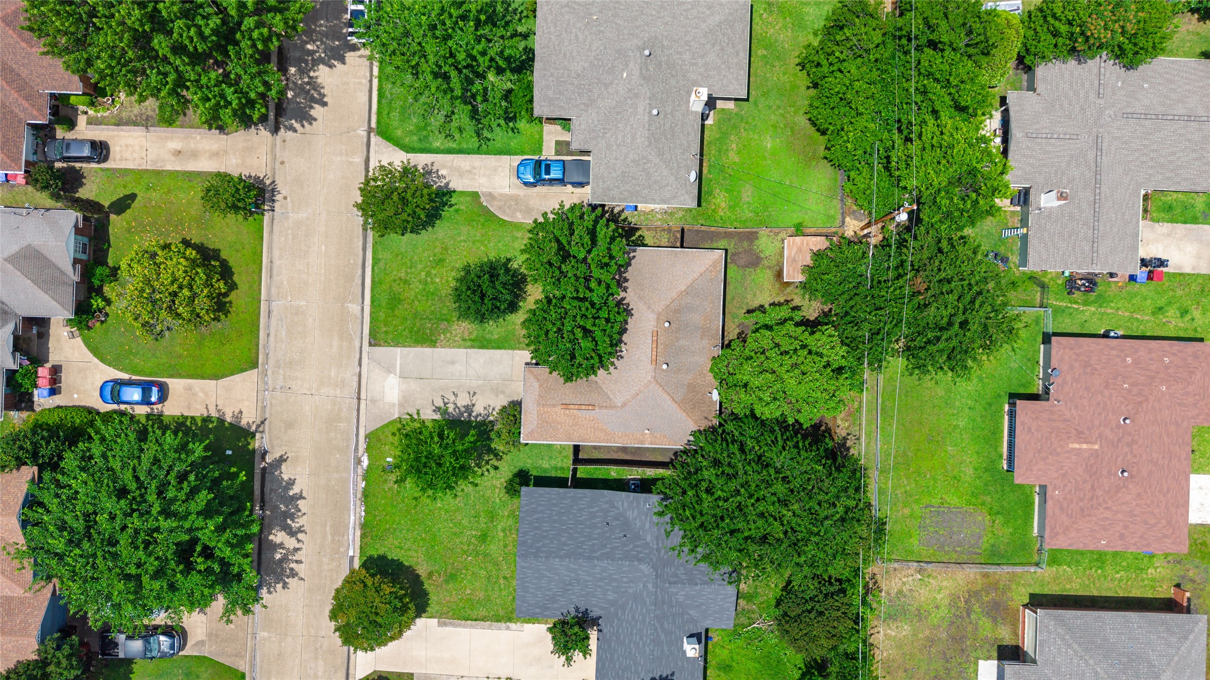 824 Meadowdale Drive Royse City TX 75189
