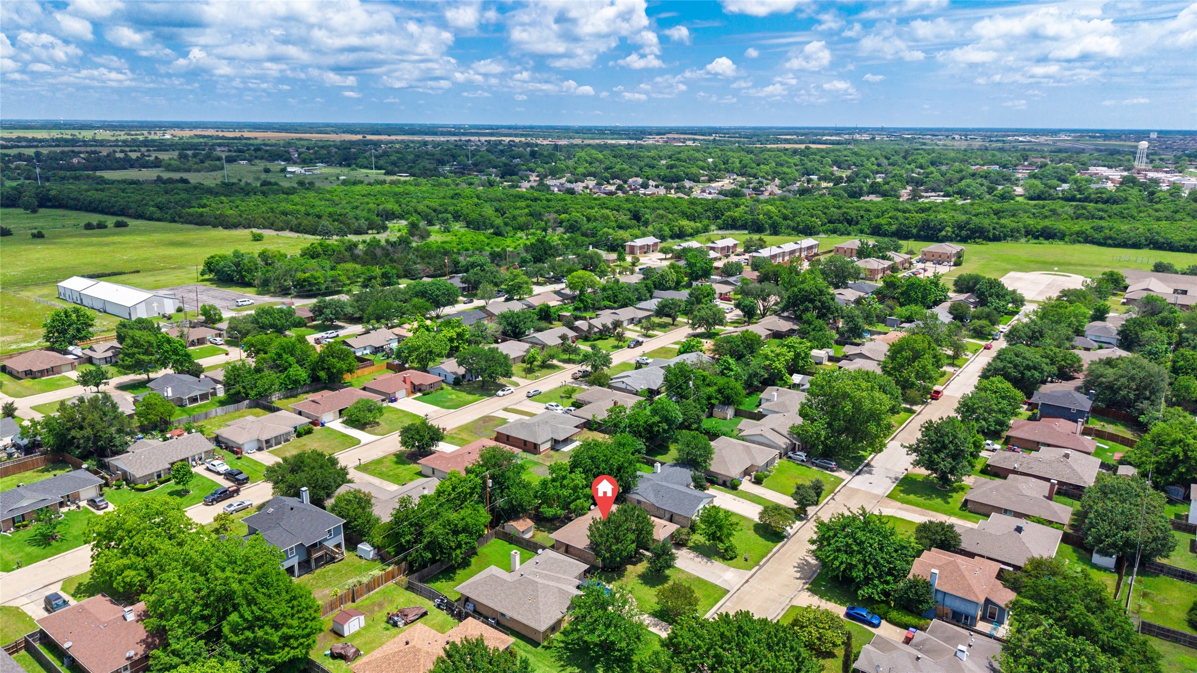 824 Meadowdale Drive Royse City TX 75189