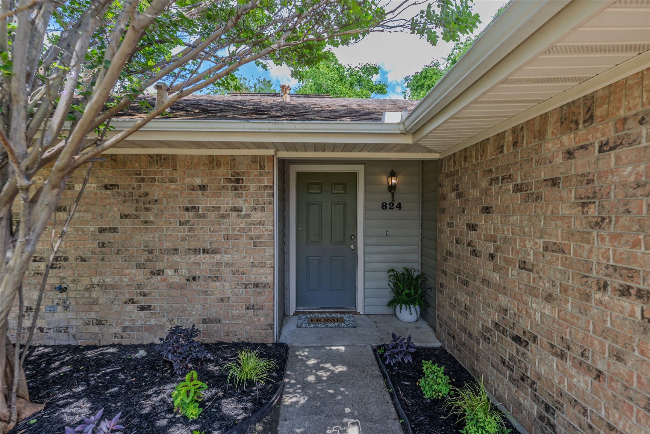 824 Meadowdale Drive Royse City TX 75189
