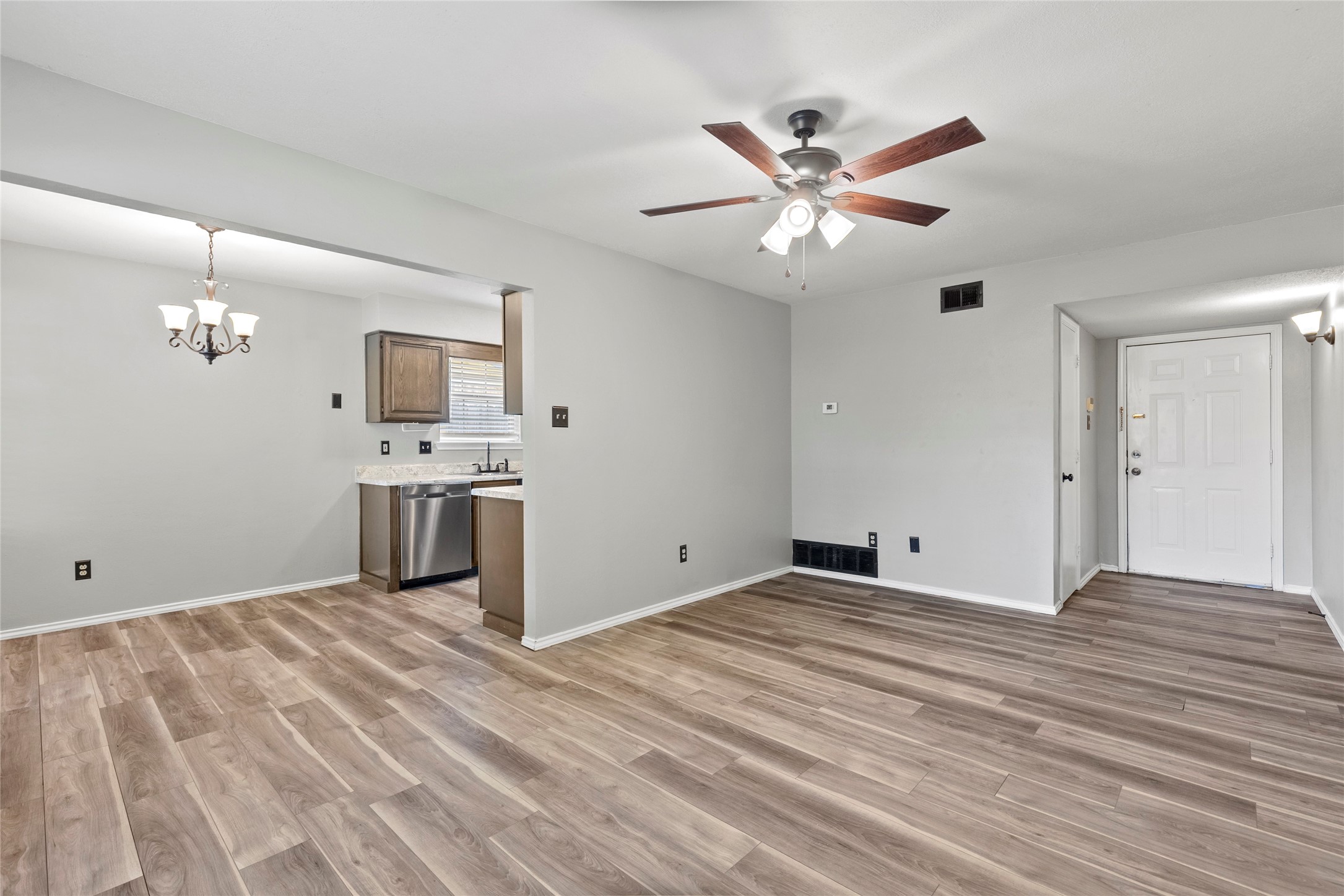 824 Meadowdale Drive Royse City TX 75189