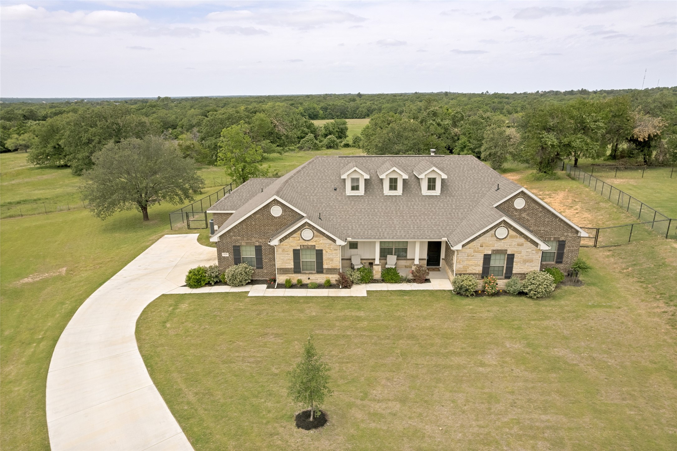 428 Herb Stephens Jr Way Springtown TX 76082