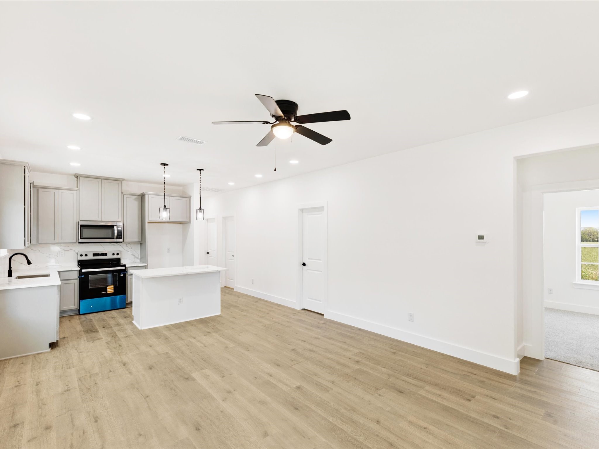 5501 Fm 879 Garrett TX 75119