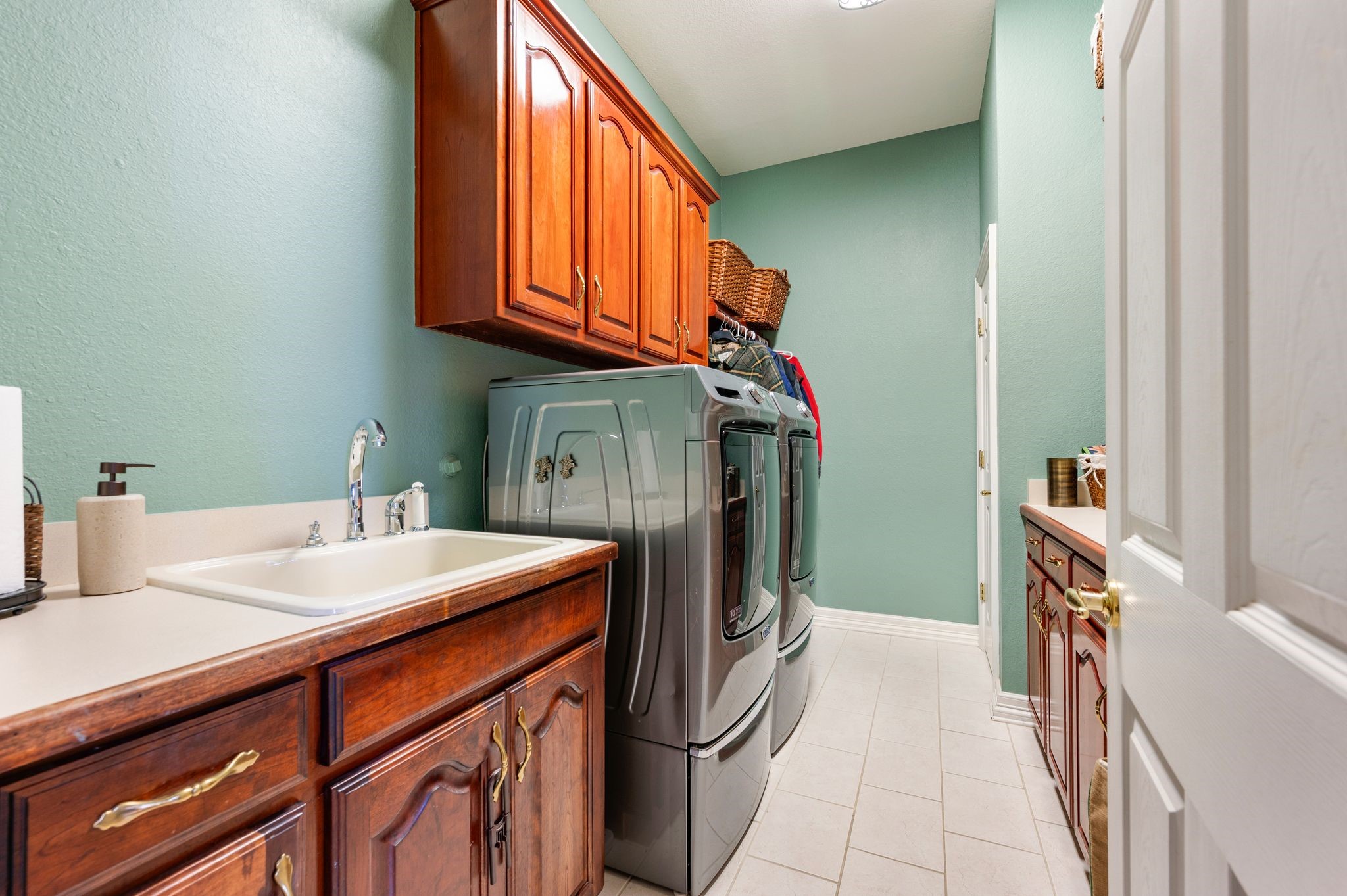 1077 Cardinal Drive Bartonville TX 76226