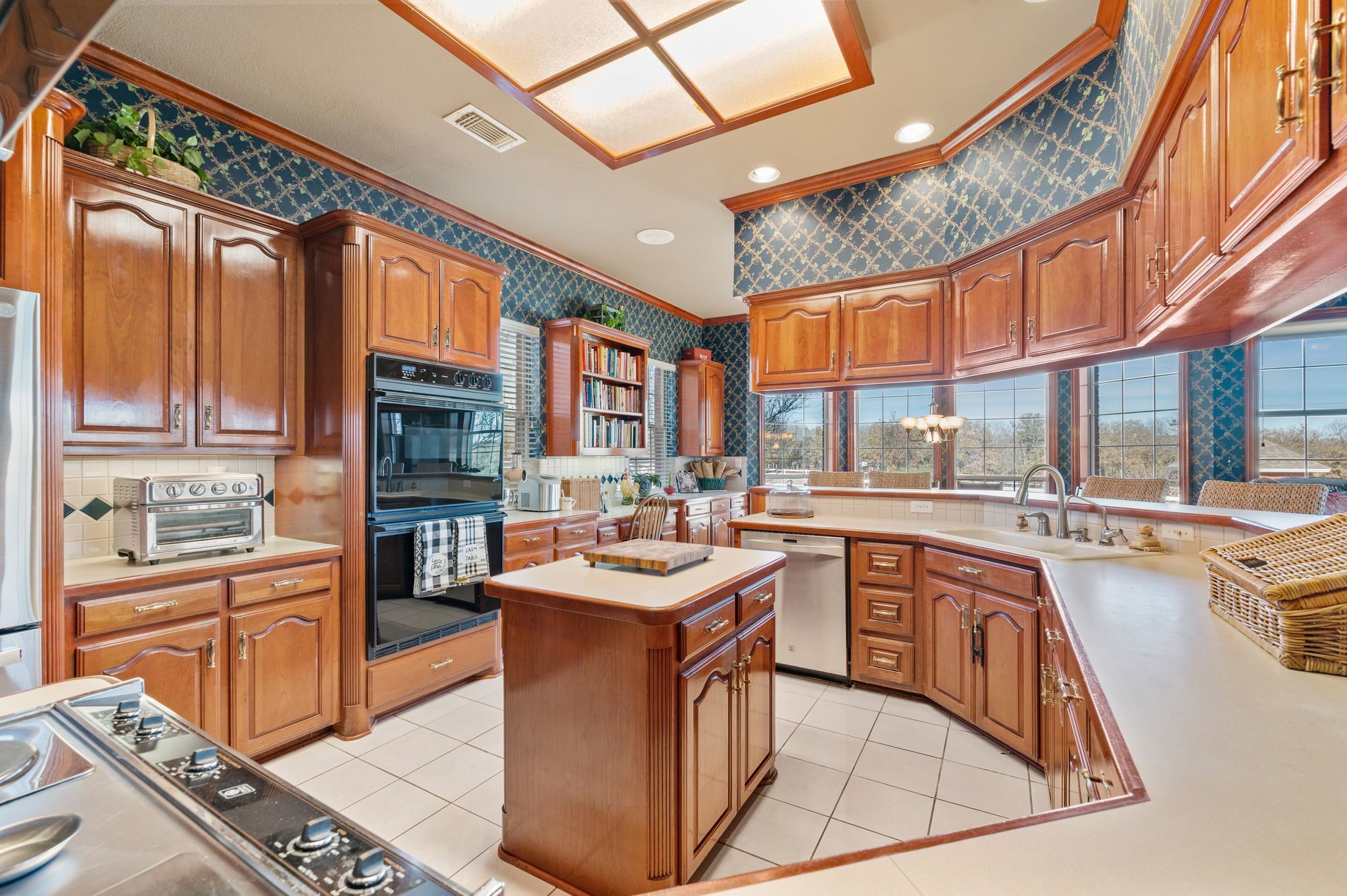 1077 Cardinal Drive Bartonville TX 76226