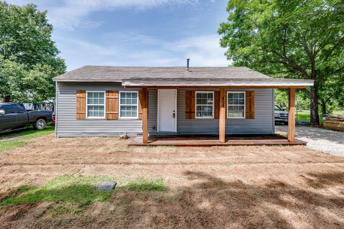 454 N Preston Avenue Van Alstyne TX 75495