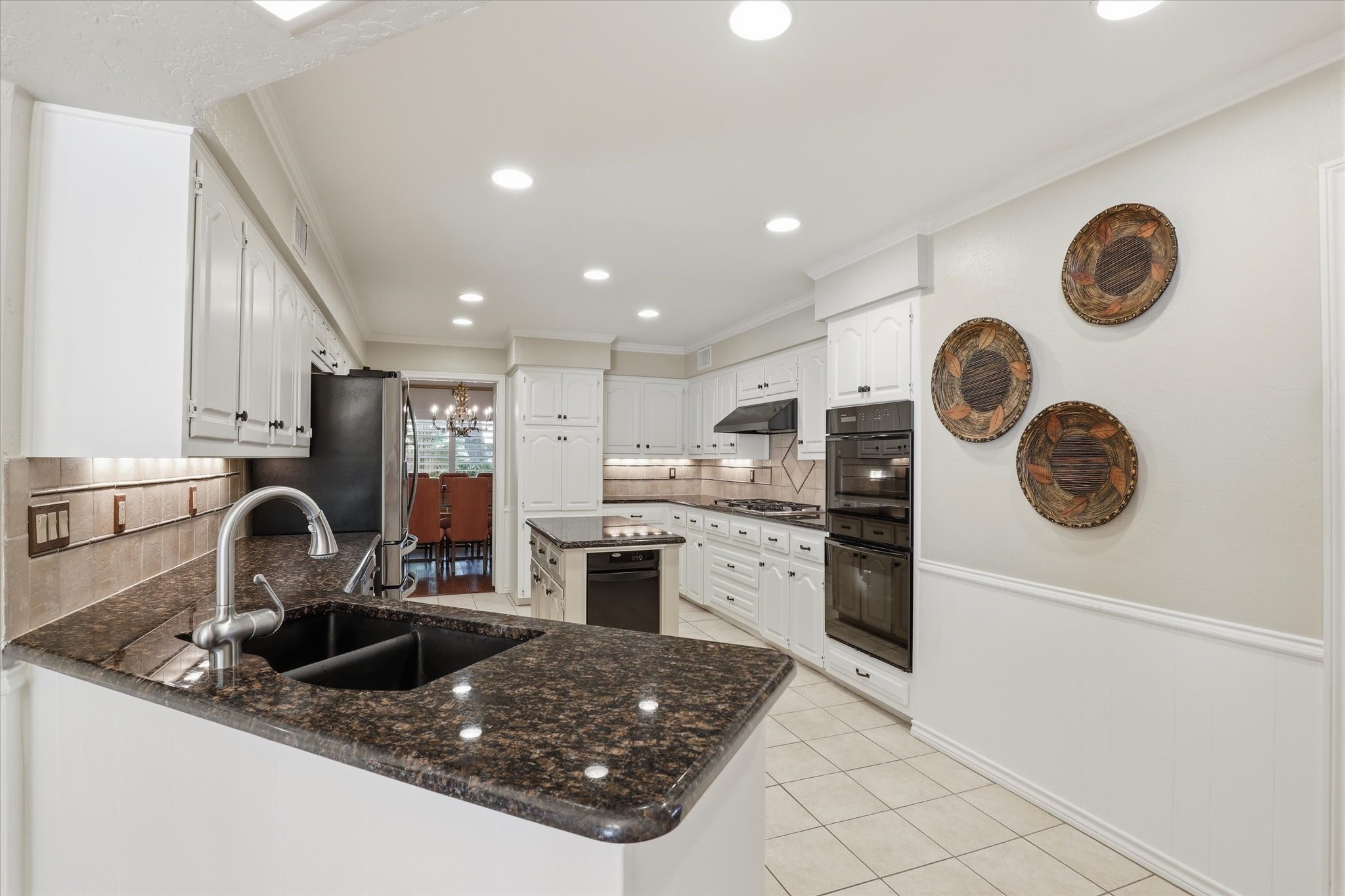 7811 Pencross Lane Dallas TX 75248