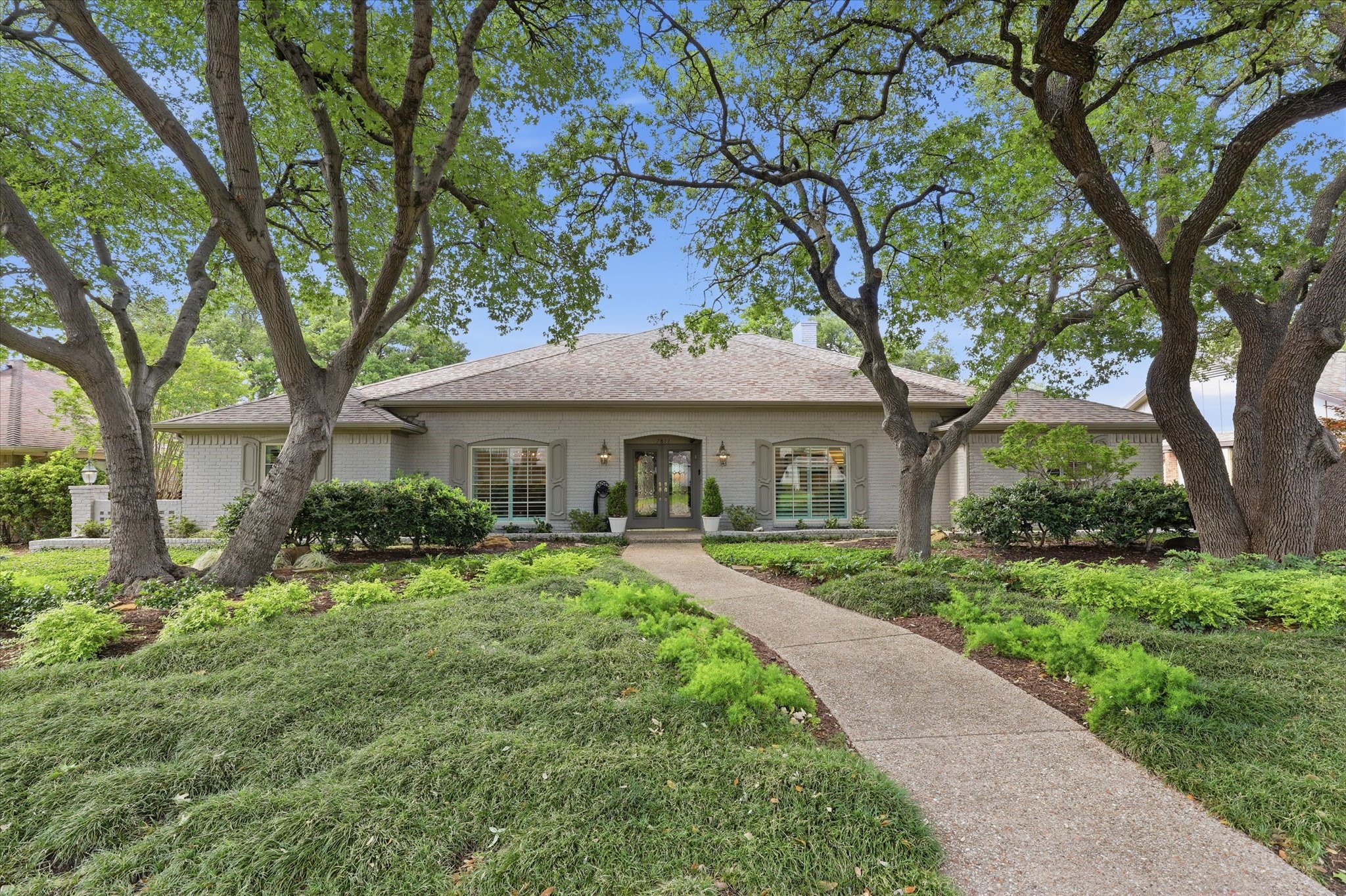 7811 Pencross Lane Dallas TX 75248