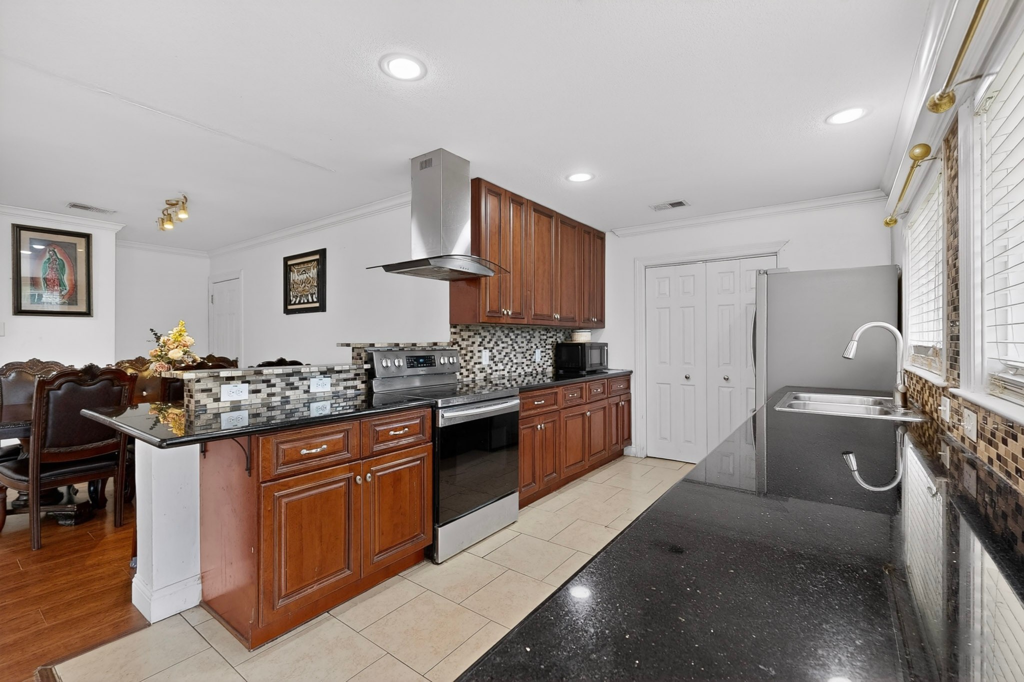 2421 Harbor Trail Irving TX 75060