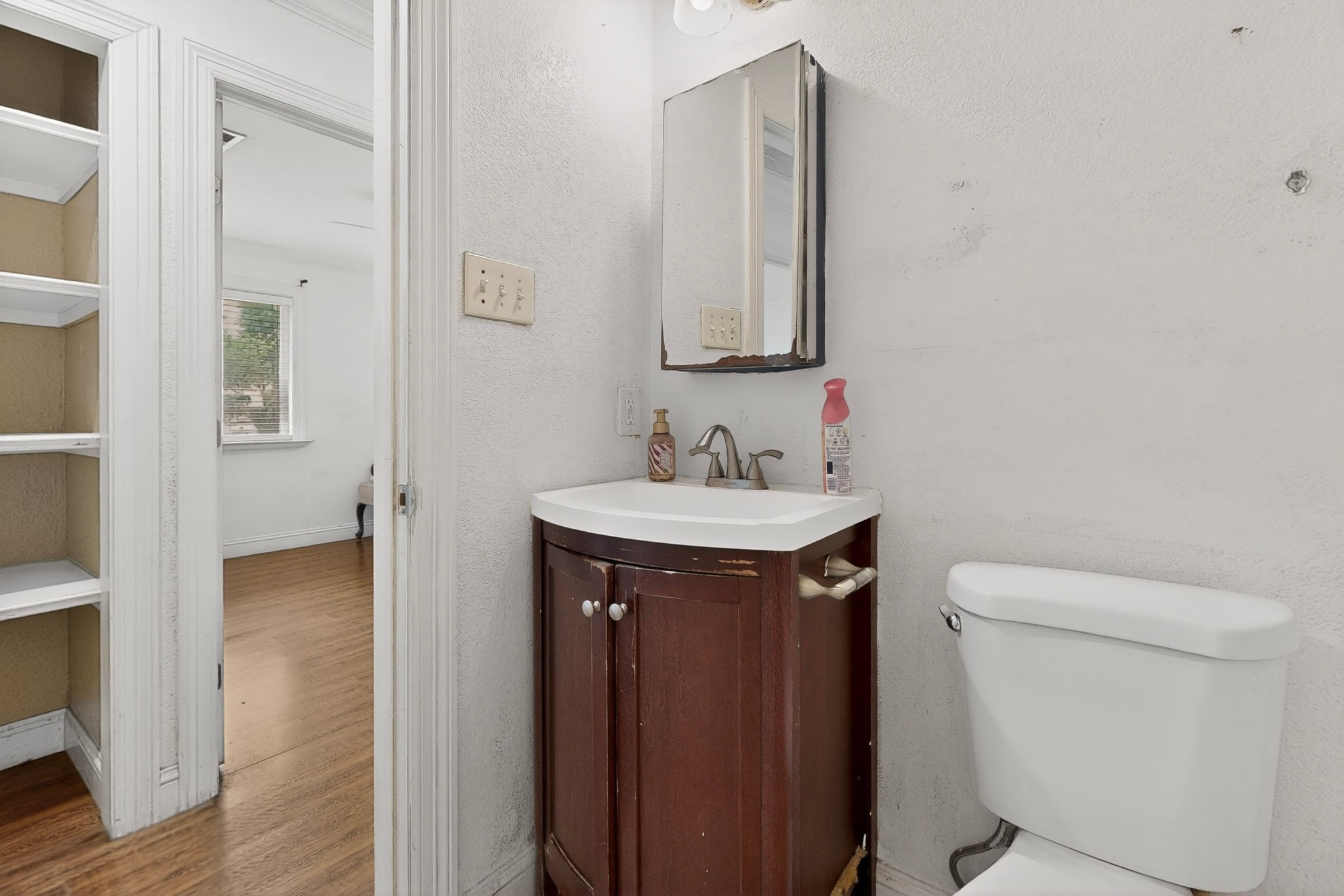 2421 Harbor Trail Irving TX 75060