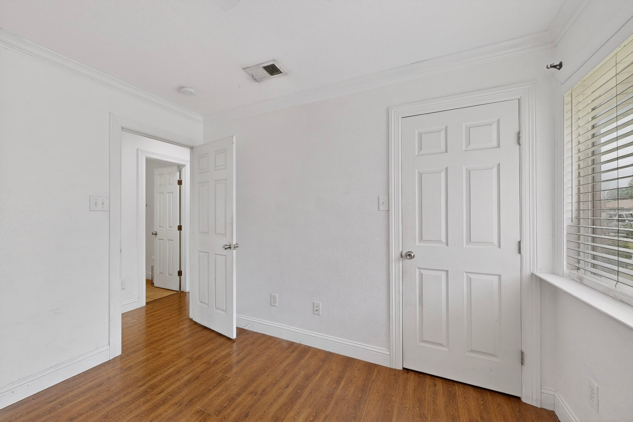 2421 Harbor Trail Irving TX 75060