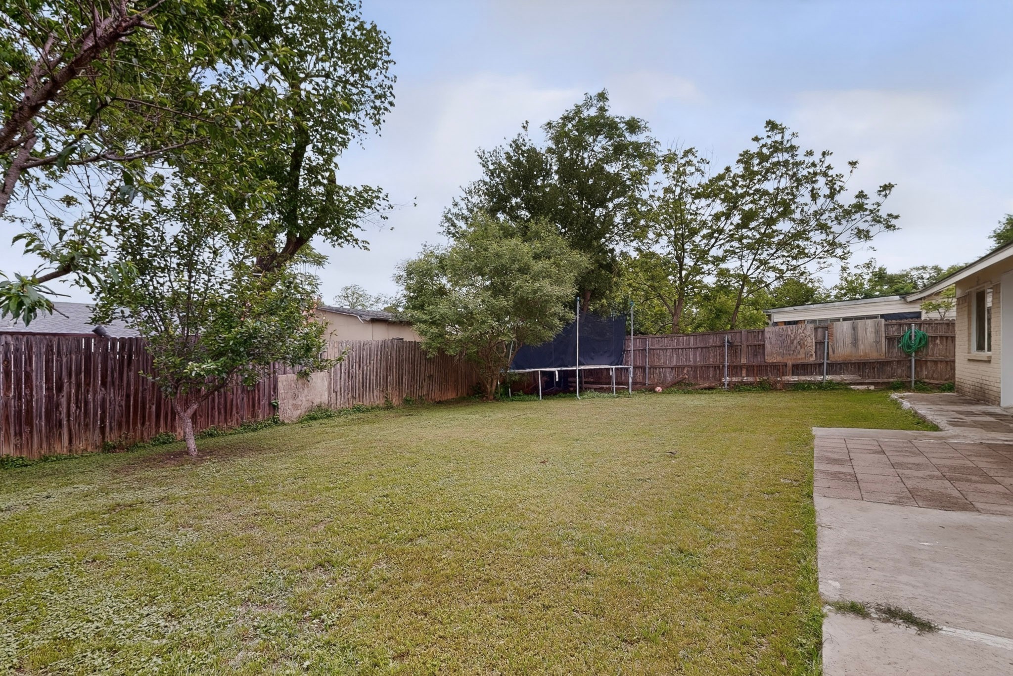 2421 Harbor Trail Irving TX 75060