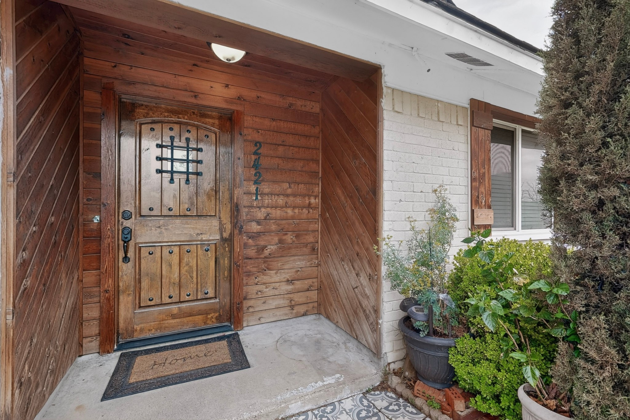 2421 Harbor Trail Irving TX 75060