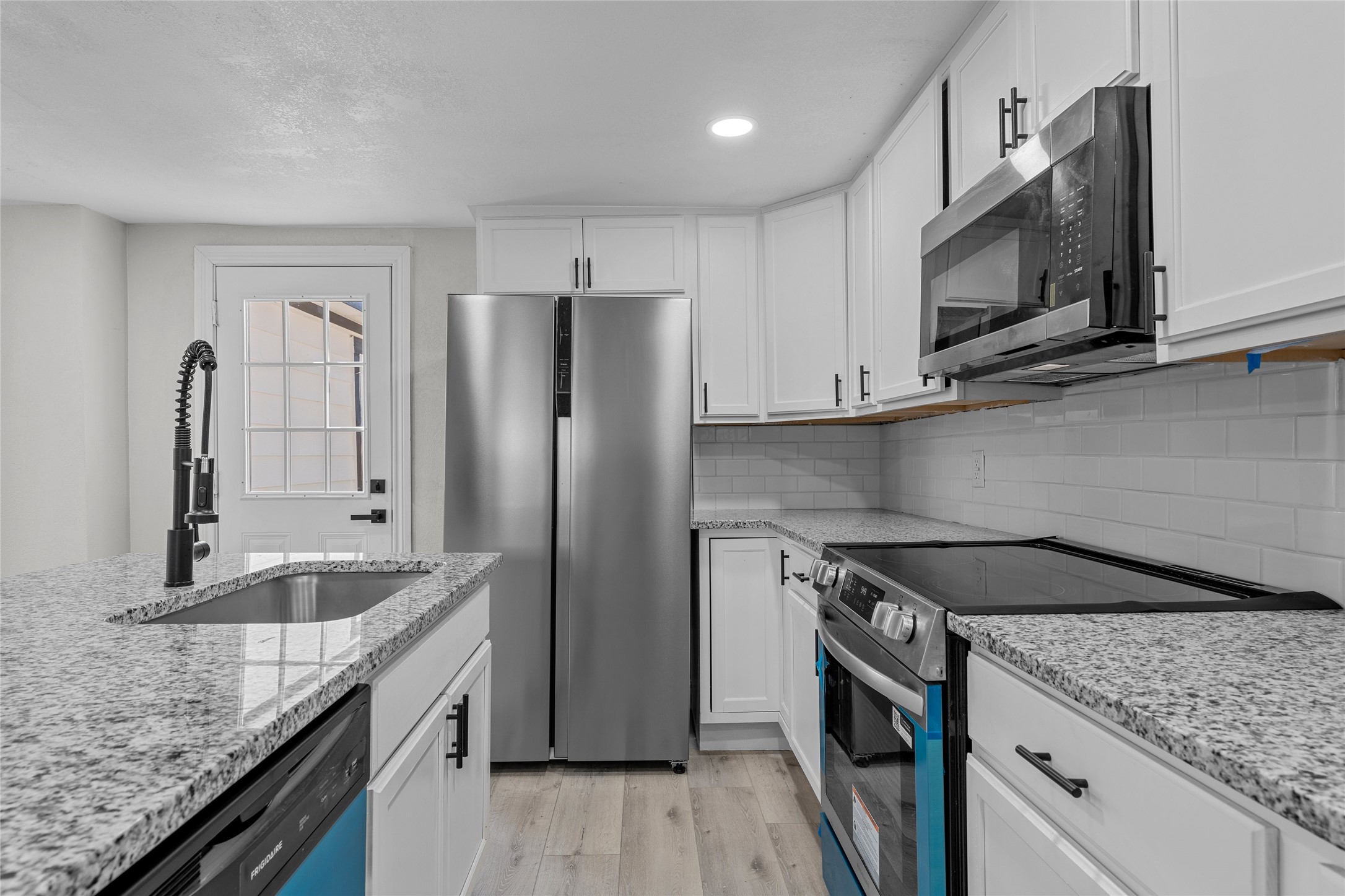 3530 Bluebird Street Bellmead TX 76705