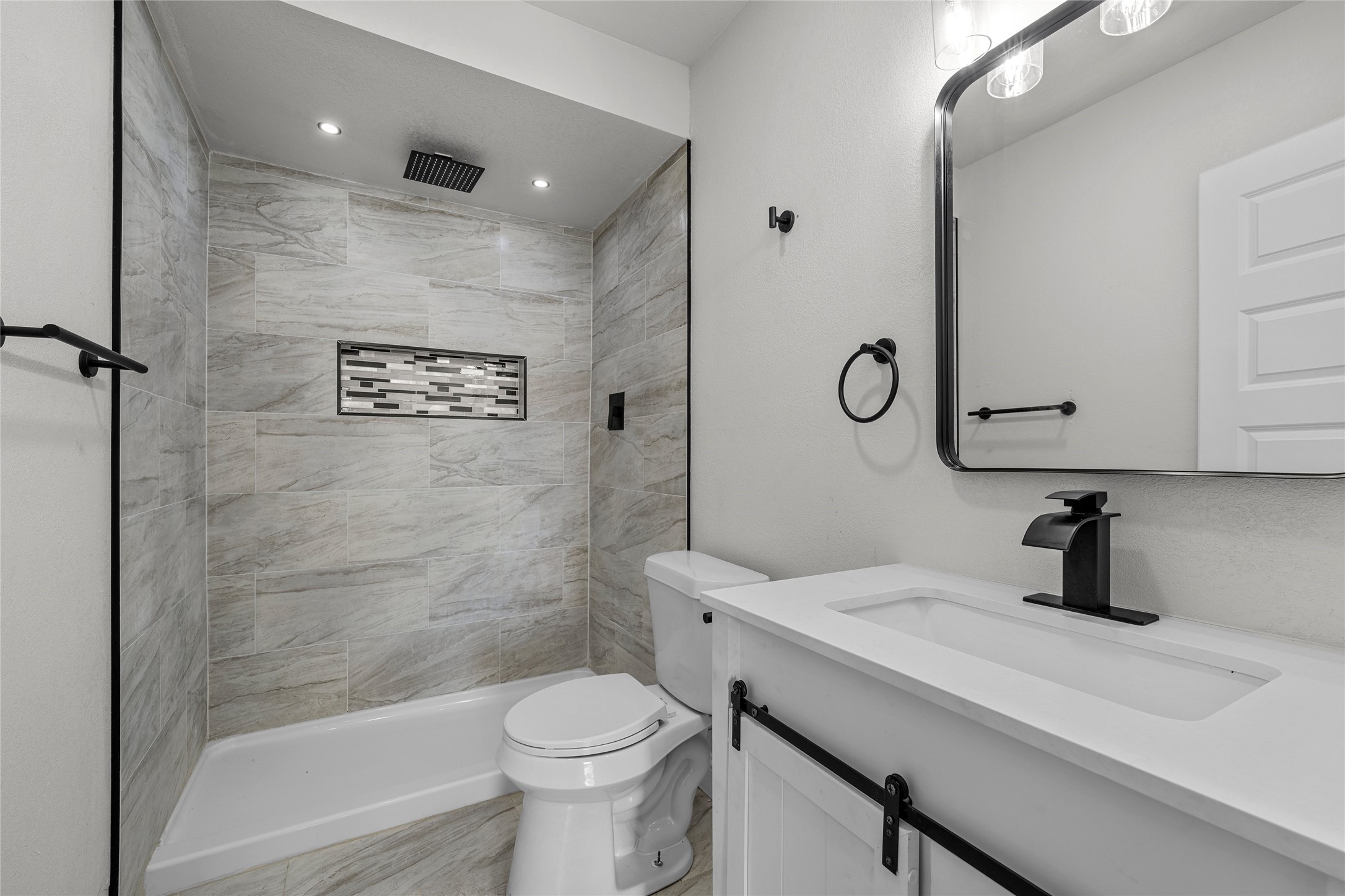 3530 Bluebird Street Bellmead TX 76705