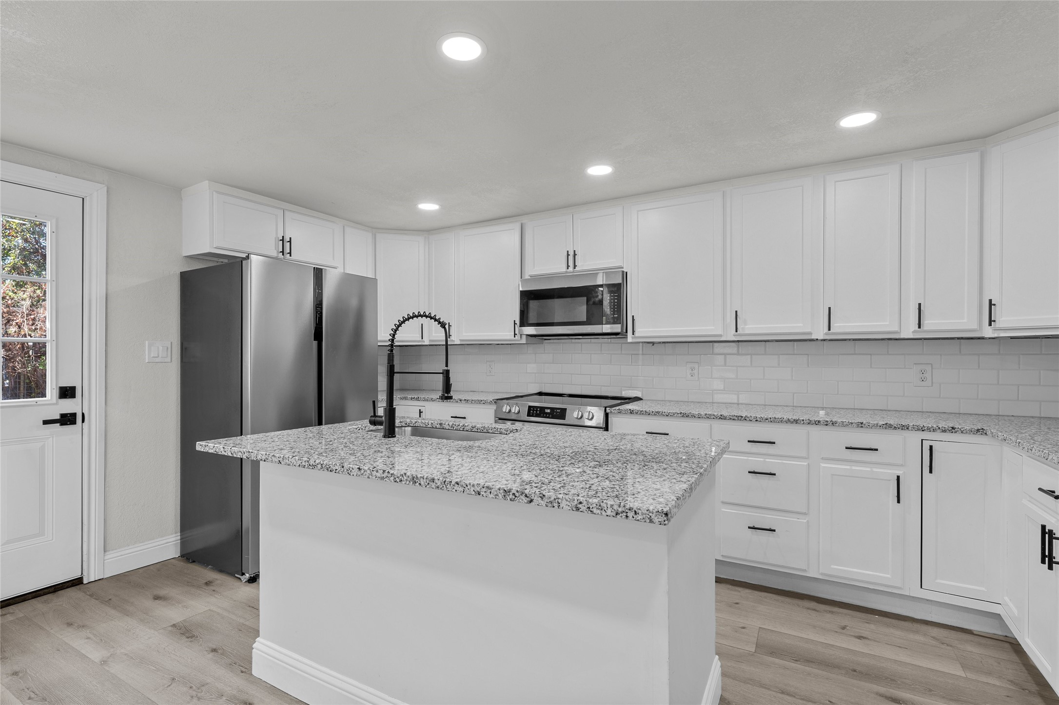 3530 Bluebird Street Bellmead TX 76705