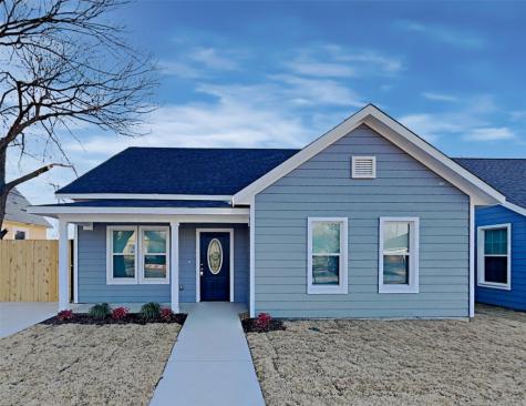 1008 E Leuda Street Fort Worth TX 76104