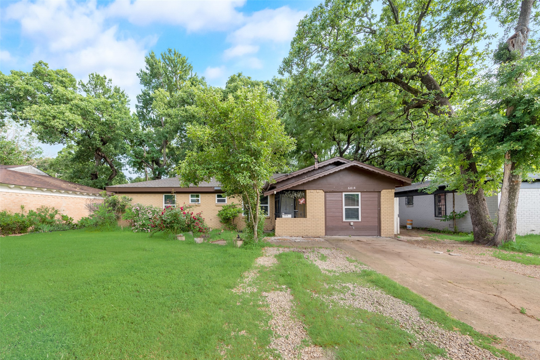 6814 Atha Drive Dallas TX 75217
