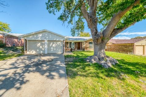 1919 Briar Meadow Drive Arlington TX 76014