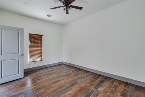 801 S Hampton Road Crowley TX 76036