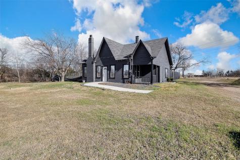 801 S Hampton Road Crowley TX 76036