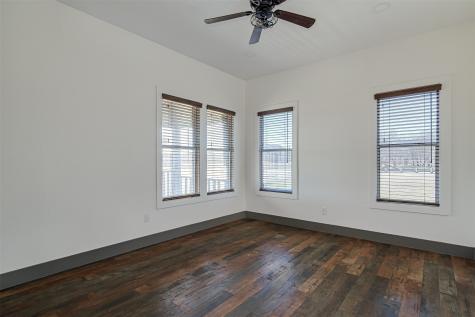 801 S Hampton Road Crowley TX 76036