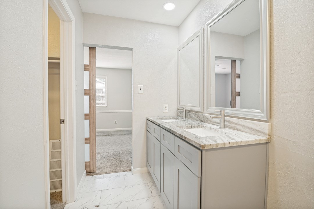 5102 Lakeridge Court Garland TX 75043