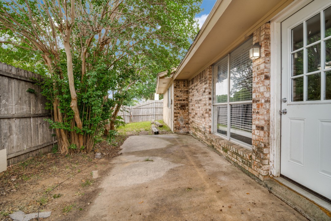5102 Lakeridge Court Garland TX 75043