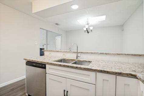 5102 Lakeridge Court Garland TX 75043
