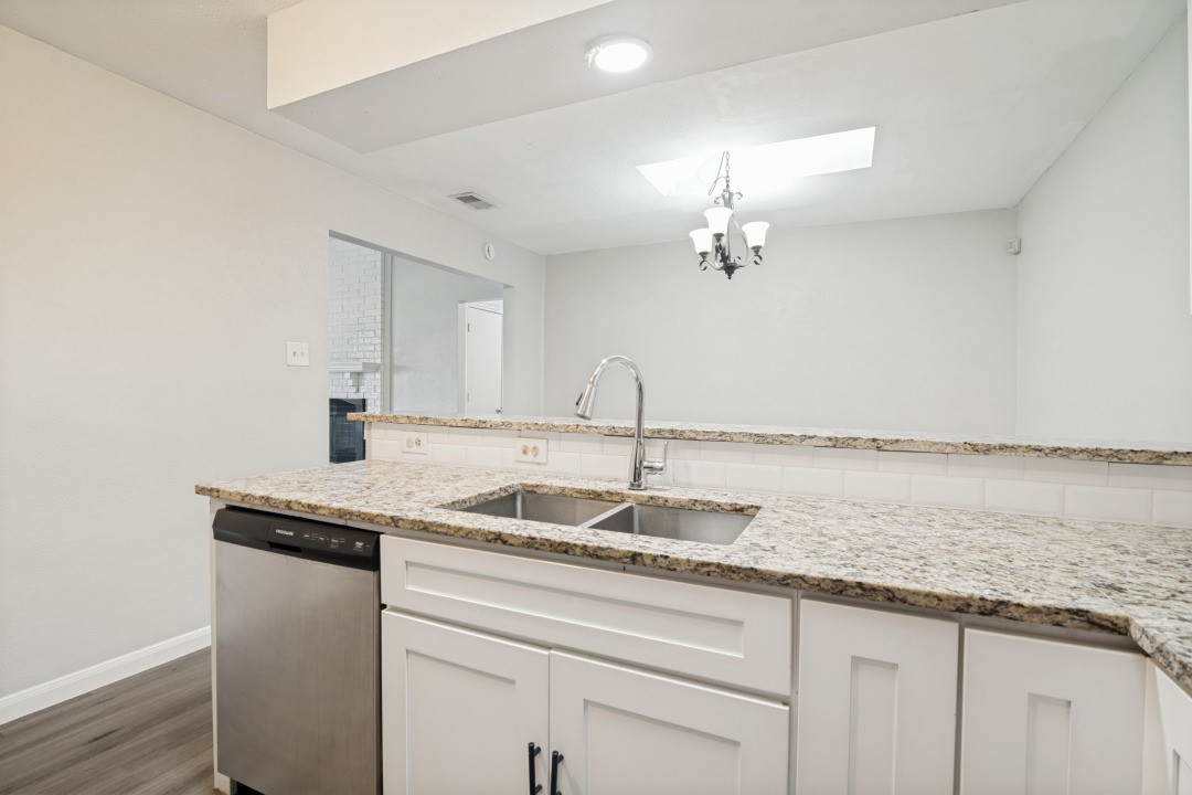 5102 Lakeridge Court Garland TX 75043