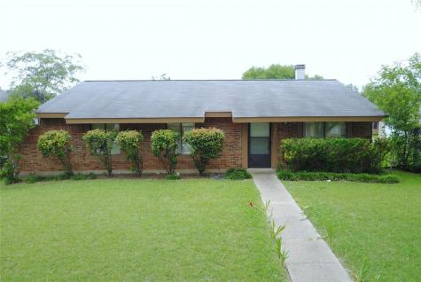 2922 Big Ben Lane Garland TX 75044