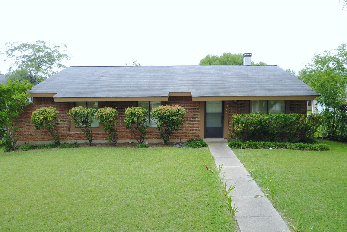 2922 Big Ben Lane Garland TX 75044